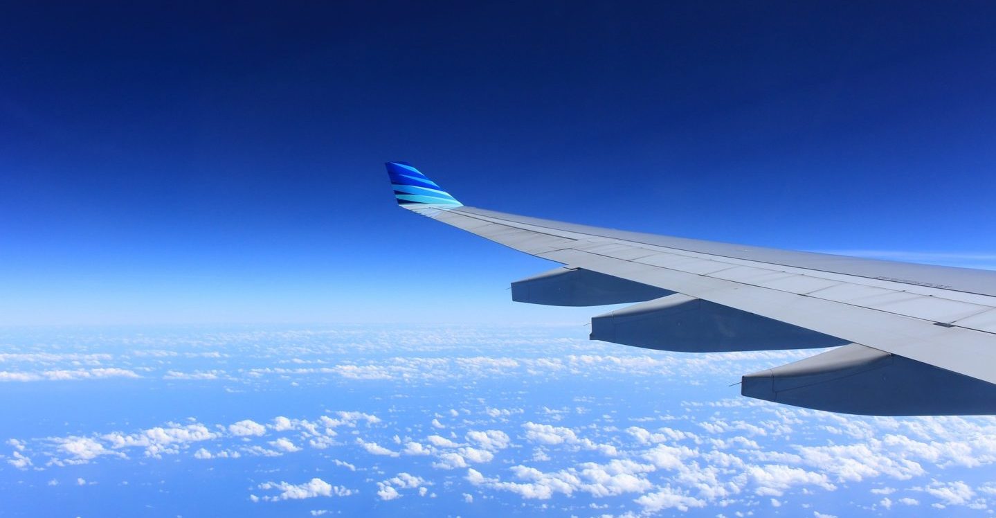 飛行機の翼